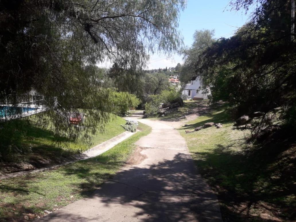 Departamentos Carlos Paz Bajada Al Lago Villa Carlos Paz Exteriér fotografie